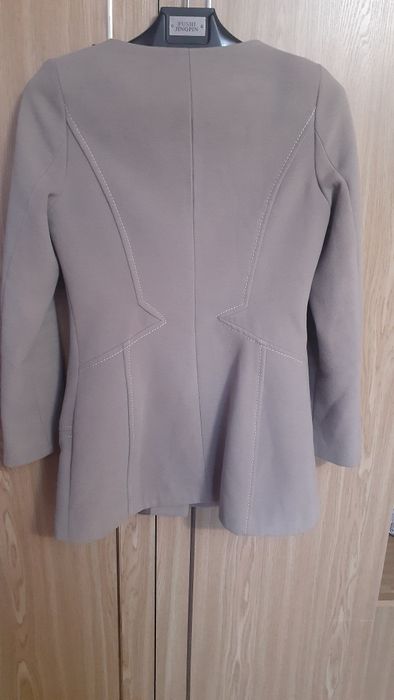 Продаются пальто