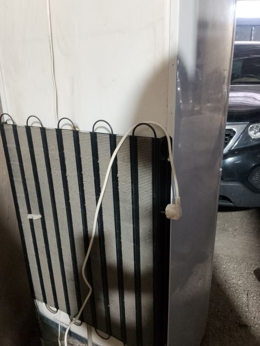 Холодилник Indezit