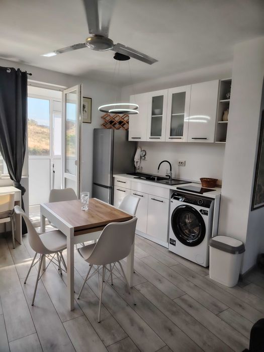 Продава се Едностаен апартамент в Благоевград, Еленово 1 - 35 кв.м за 2000 €/кв.м - Снимка #12