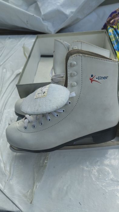 Спортивная обувь