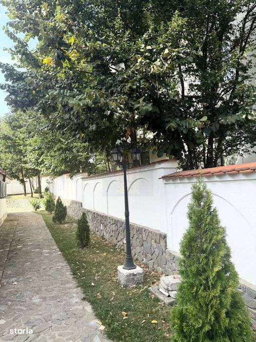 Vila | 630mp | 10 camere | 962mp Teren | Vanzare *Snagov*