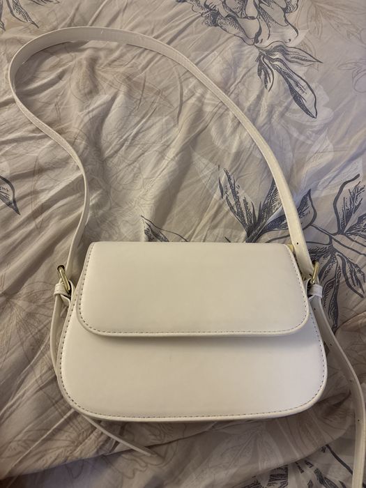 Сумка белая с браком