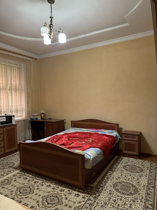 Сдаётся квартира чирчик навои 2/1/2/ всё есть цена 250уе
