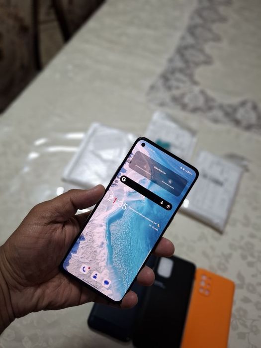 OnePlus 8T  5G отличный смартфон