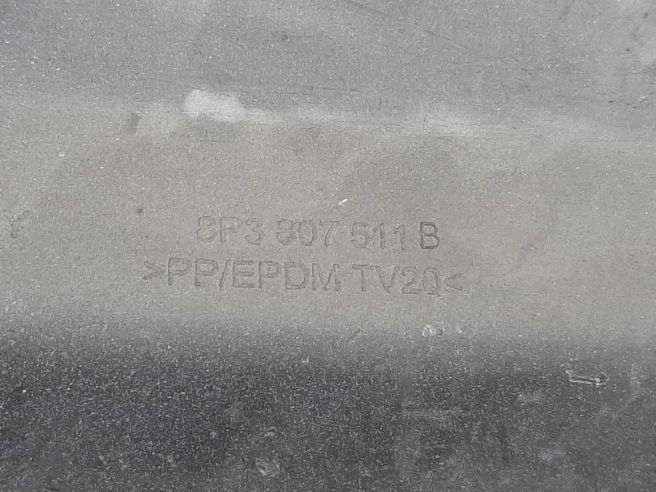 bara spate audi a3 8p coupe 3 usi 2003-2008  8p3807511b