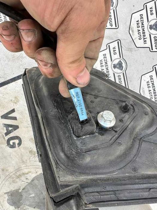 Oglinda dreapta carcasa suport si sticla Ford Mondeo MK 4 2007 - 2014