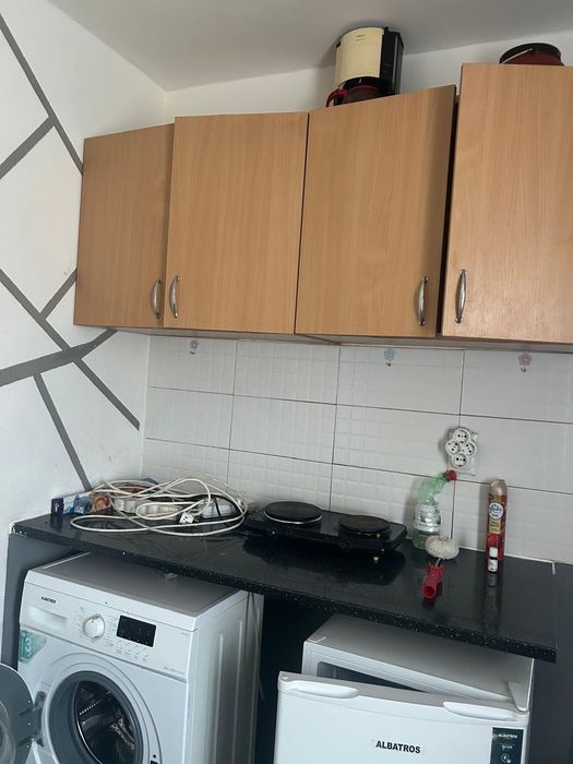 Propietar inchiriez garsoniera cof.3 Dacia langa Mall