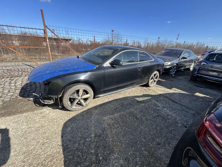 Dezmembrez Audi A5 diesel 2010