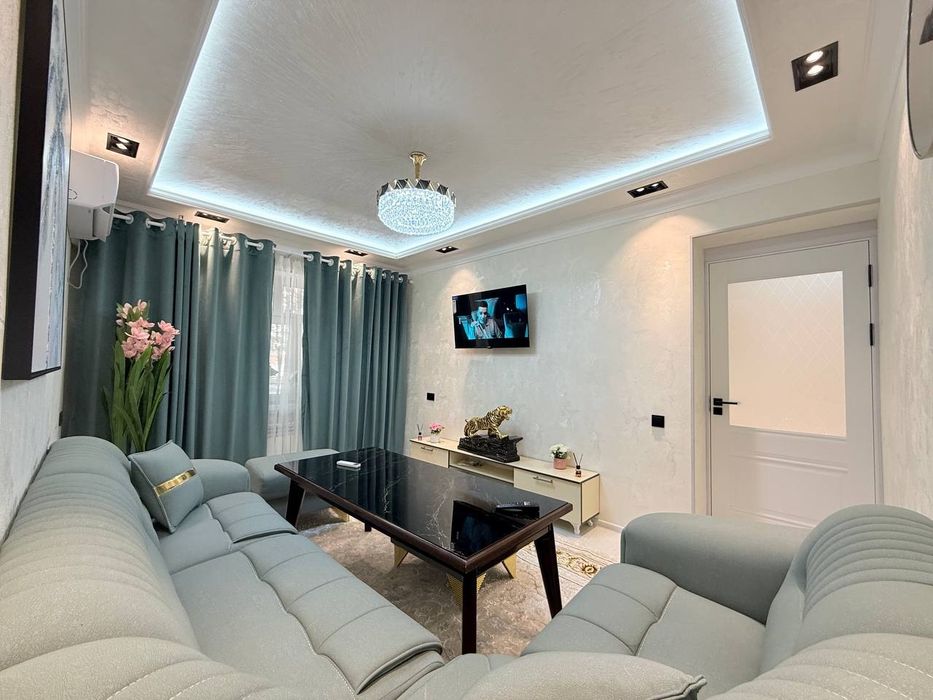 Qoraqamish 2/4  betonka 2 xona yuvro 500