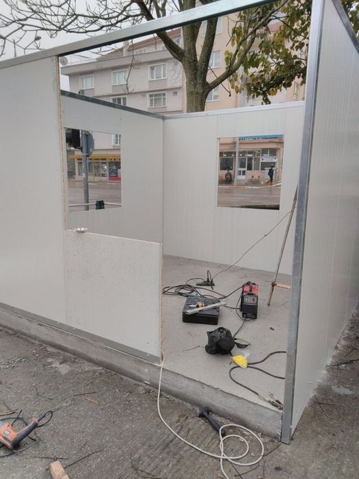 Case modulare din panouri sandwich