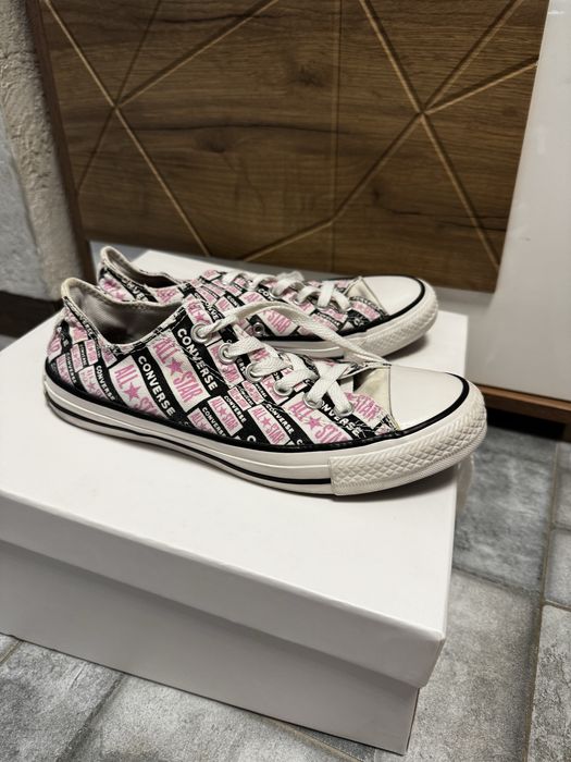 Ниски кецове Converse