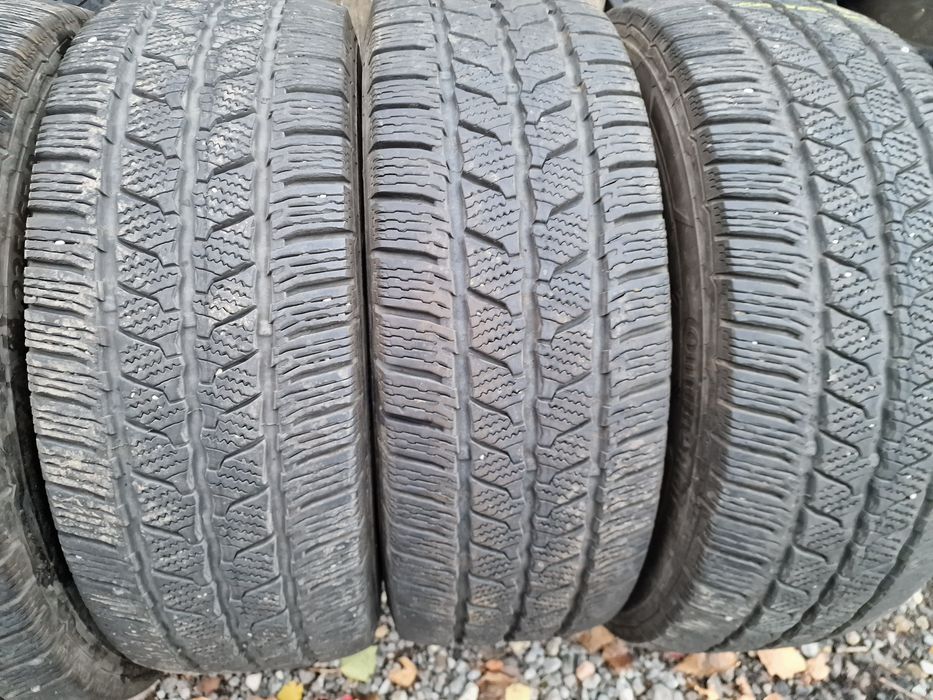 Anvelope 235/65R16C marca Continental, DOT 2021,7 mm