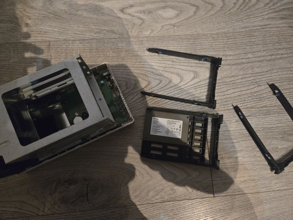 Nas qnap ts328 cu ssd 128gb quad core