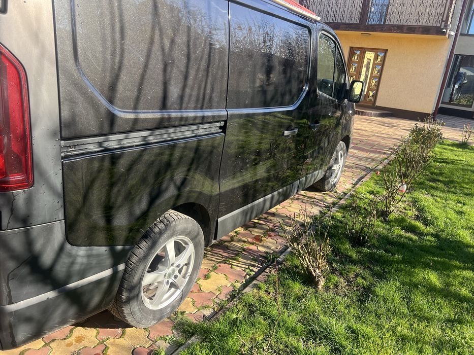 Renault Trafic 2015 – 1.6 dCi 120 CP