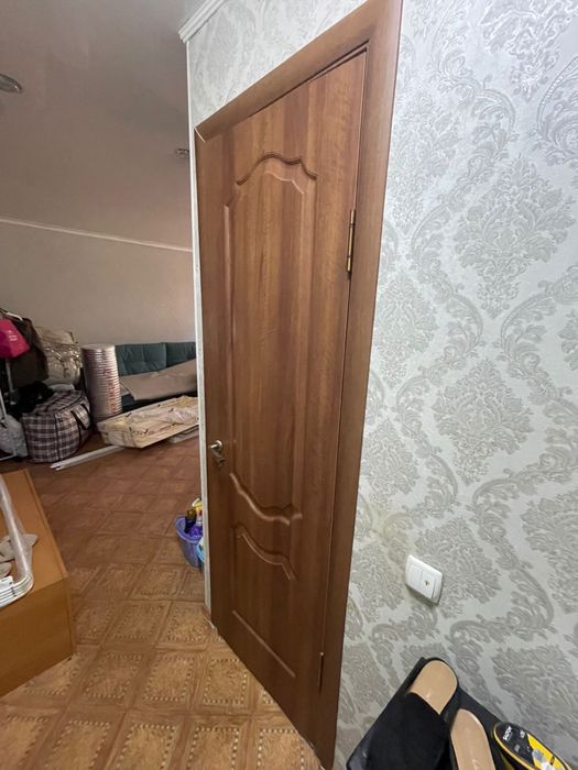 двери 2 штука меж комнатные