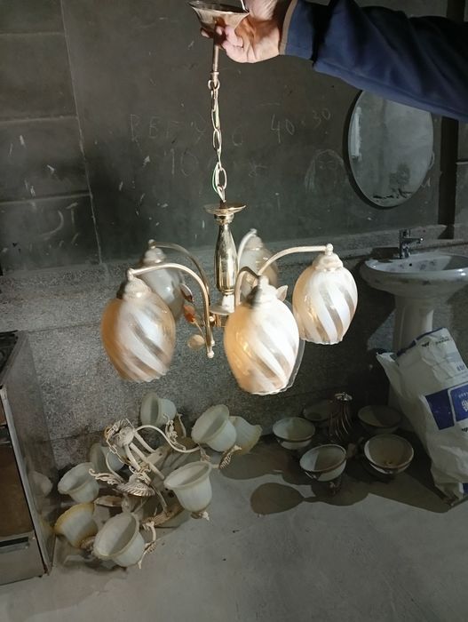 Люстра дона си 100.000 сум