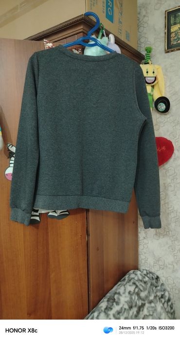 Продаю женские вещи в отличном состоянии