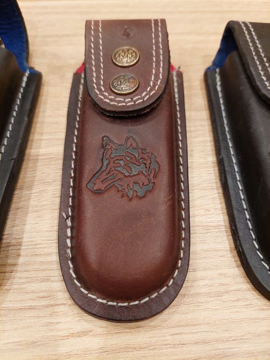 Калъф за згъваем нож