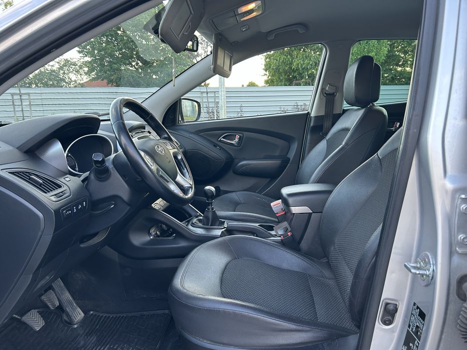 Hyundai ix35 2000 crdi 4*4 an 2013