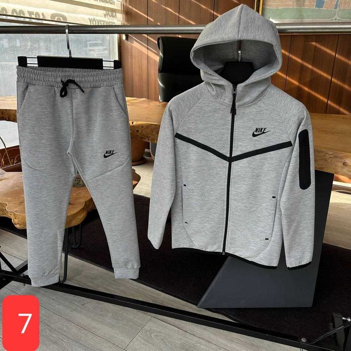 Trening copii Nike tech 8-16+XS