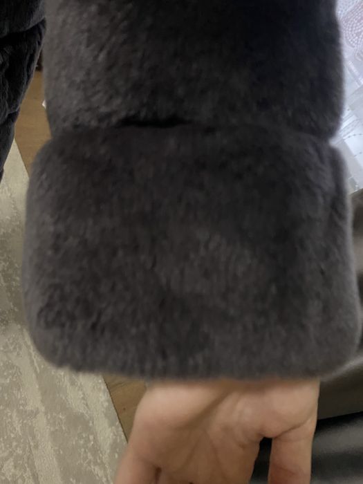 Продам шубу мех кролик-орилаг