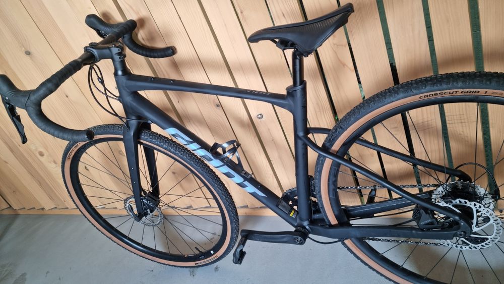 Bicicleta gravel Giant