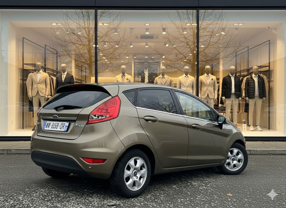 Ford Fiesta Titanium 1.6tdci-euro 5