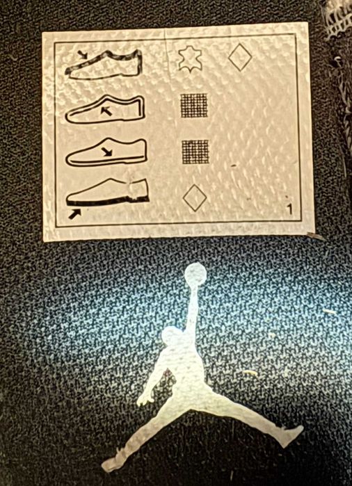 Nike Air Jordan 1 mid culoarea Jade Smoke, Mărimea 38,5