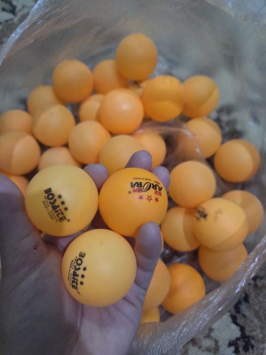 Тенисные шарики сатылады