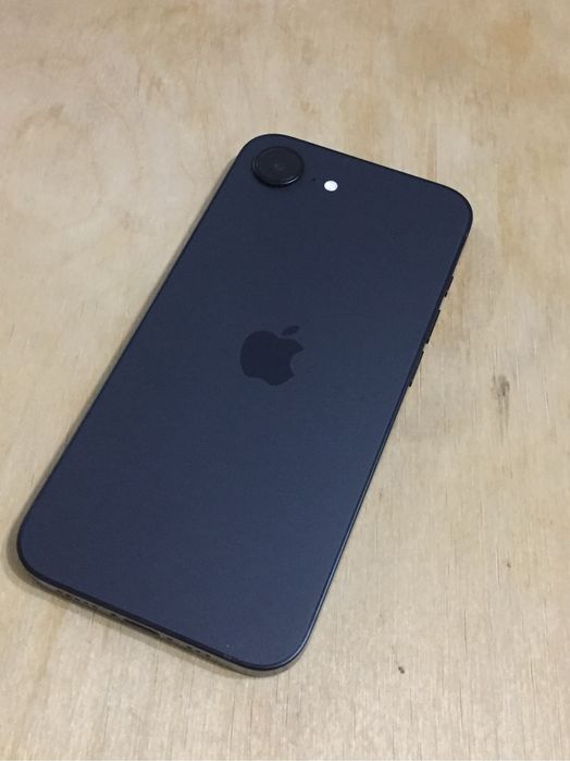 Iphone 16e Айфон