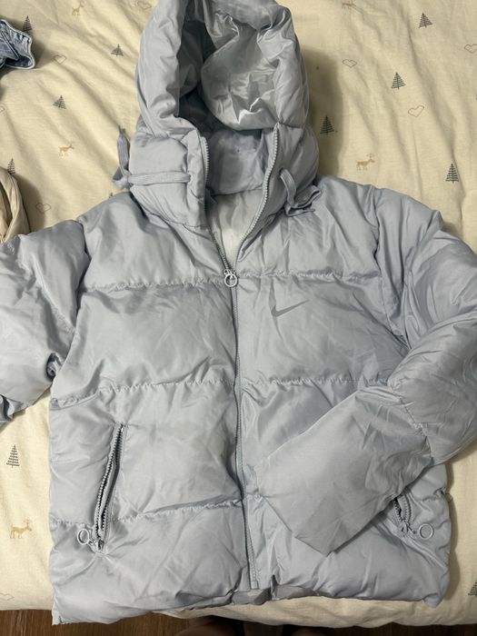 Сиво дебело яке NIKE