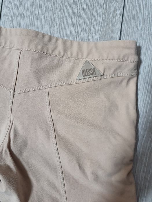 Къс панталон Alessa