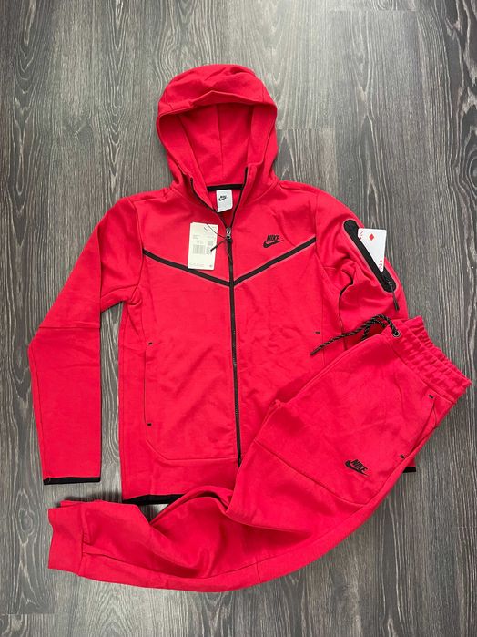 Trening NIKE Tech Fleece Baieti Barbati 2024 Produs NOU Bluza+Pantalon