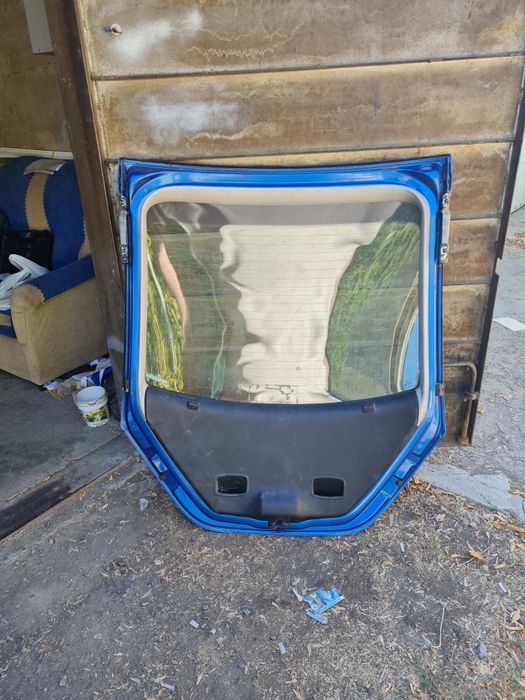 Крышка багажника VW Beetle