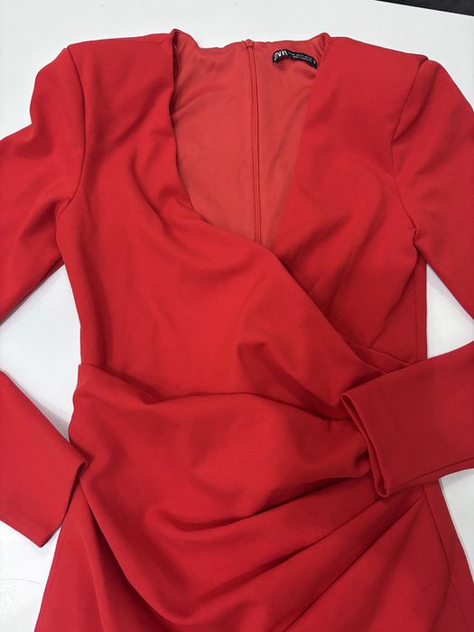 Червена рокля Зара Zara XS / S