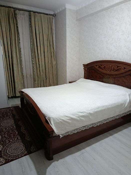 Kvartira sotiladi yengi dom