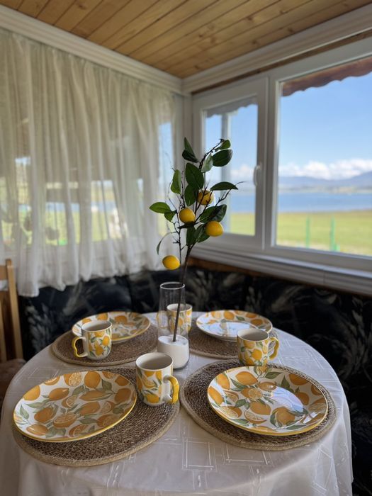 Къща за гости на брега на язовир Батак .Тишината от която имате нужда