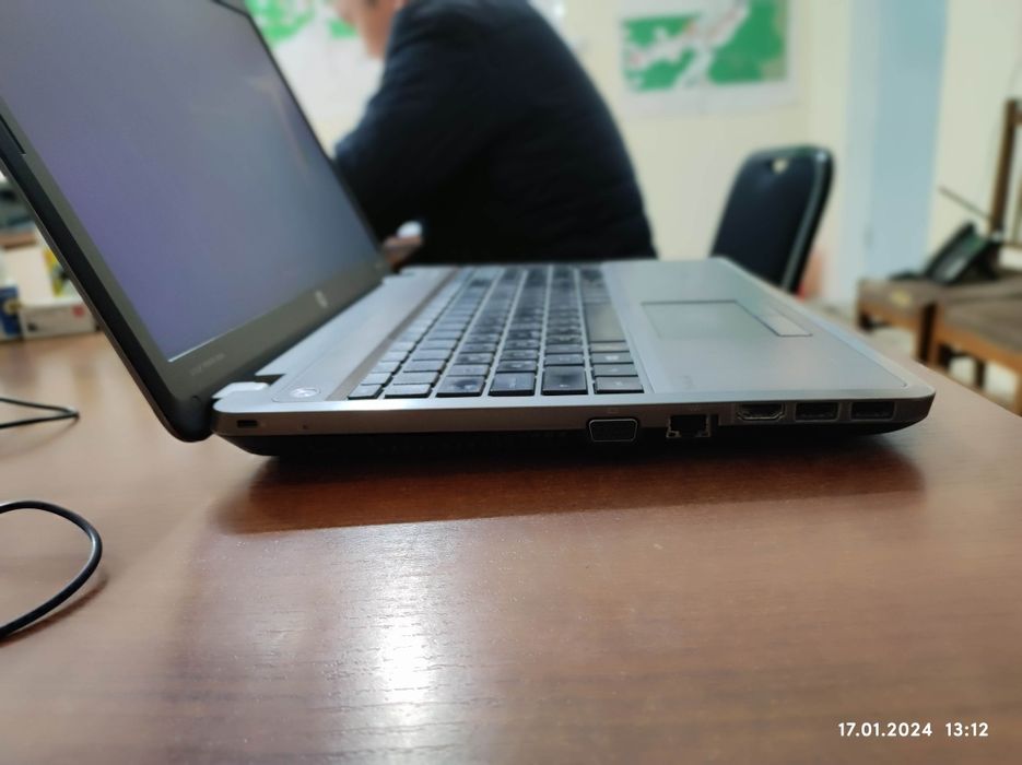 Hp ProBook 4540s 4/500HDD i3 3-gen