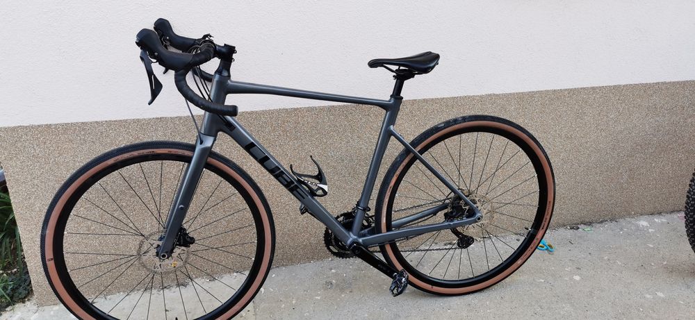 Алуминиев велосипед 28 цола Gravel CUBE NUROAD колело гравел