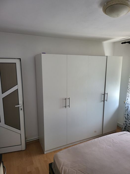 Apartament de inchitiat