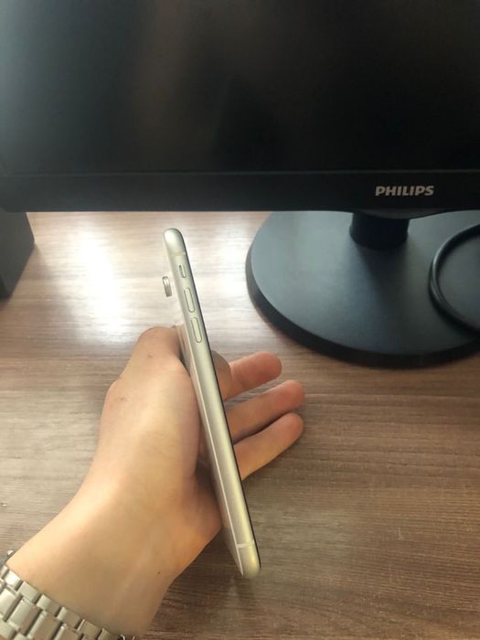 Iphone xr 128гб 77%акб