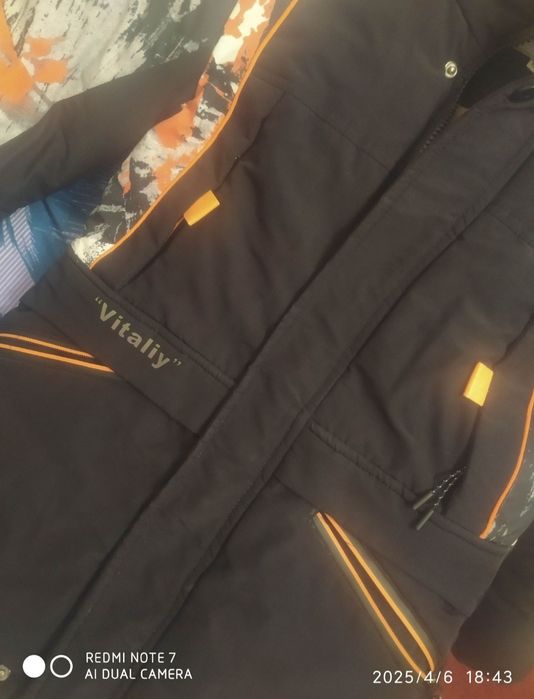 Зимний пуховик продам