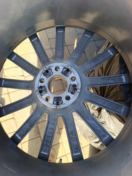 Шины с дисками в идеальном состоянии