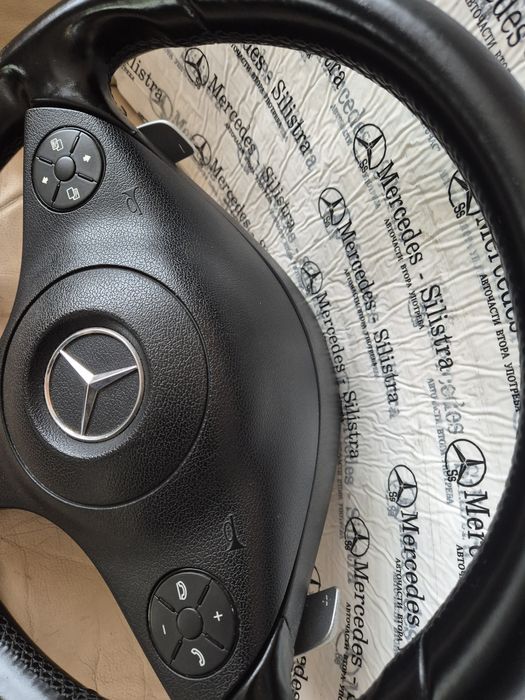 Волан с пера за Mercedes CLS W219 facelift в много добро състояние