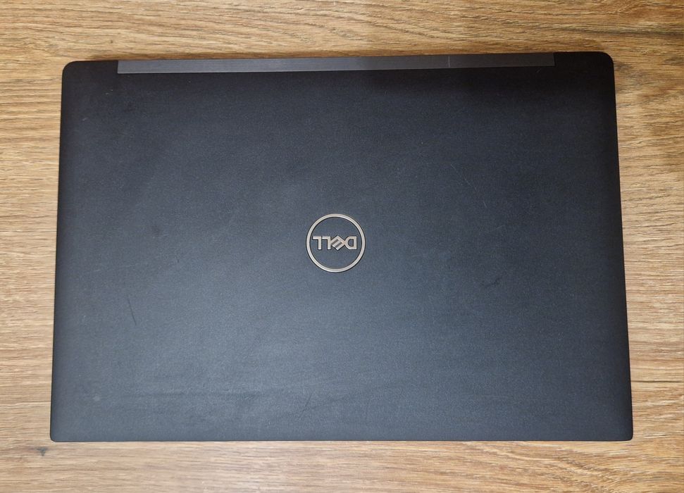 Dell Latitude 7390 13.3"  i7-8650U 1.9Ghz 8GB RAM 256GB SSD