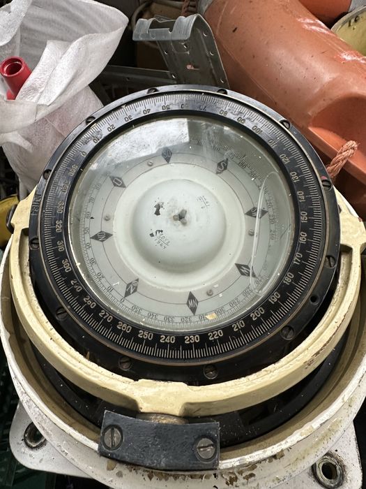 Руски Корабен компас