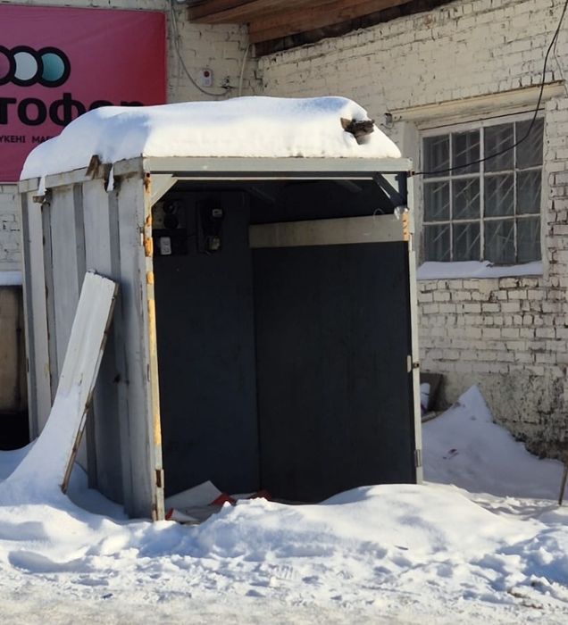 Продаються контейнеры