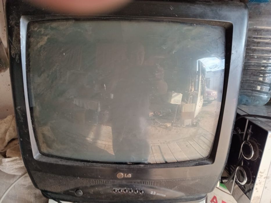 Продается микроволновные печи и телевизор