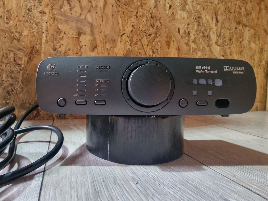 Controler Logitech Z906