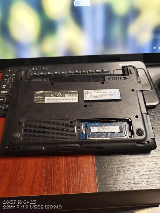 Notebook samsung 10 inc 2 gb ram/320 gb